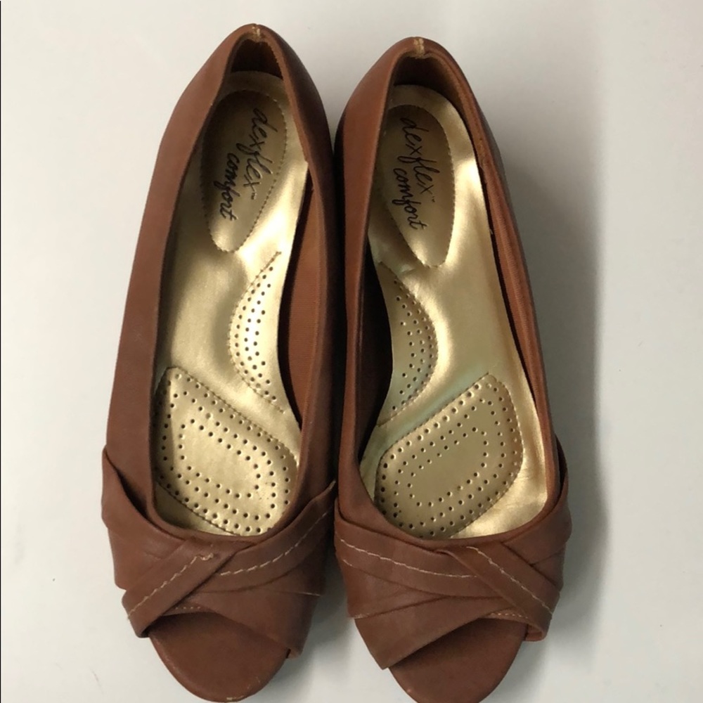 Brown shoes ❤️ 3 for $12 ❤️